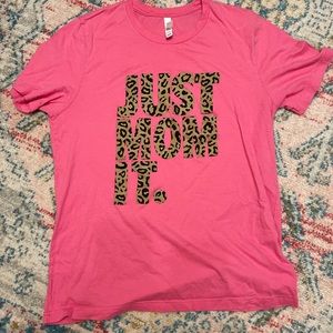 Just mom it tee